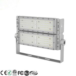 Luminária LED High Bay Modular 200W 6500K 34.000 lúmens IP67.