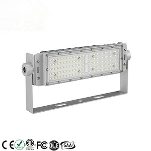 Luminária LED High Bay Modular 100W 6500K 17.000 lúmens IP67.