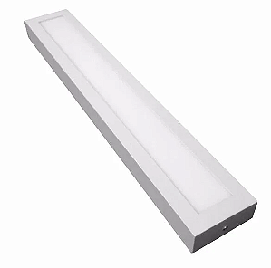 Luminária plafon LED de sobrepor retangular 48W 4000K 3.840 lúmens 120cm x 15cm.
