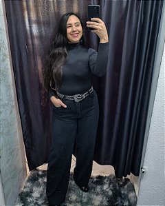 Wide leg preta estonada com pedraria, brilho, stras