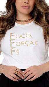T-SHIRT FOCO FORCA E FE LANTEJOULAS BORDADO - BRANCO