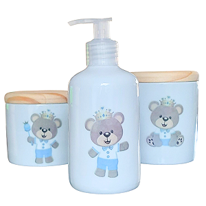 Kit Higiene Bebê 3 peças - Príncipe Ursinho Azul - Peças Porcelana Tampa Pinus