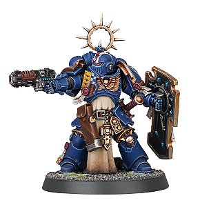 Lieutenant With Storm Shield Space Marines Warhammer 40k