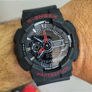 G-Shock GA-110 Preto/Vermelho 50MM A Prova D'água