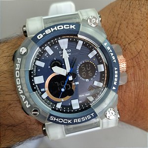 G-Shock Frogman Azul/Branco 50MM A Prova D'água