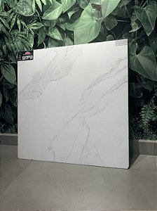 Cerâmica Acetinada Place Mate Classe A 81x81 Formigres
