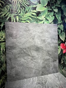 Porcelanato Acetinado Retificado 84x84 Pulpís Grafite Delta Intense
