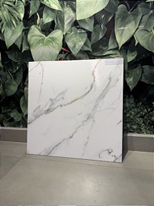 Piso cerâmico 57004 Brilhante Retificado 57x57 Classe A - Viva