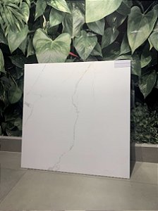 Piso cerâmico Belvedere Bianco Acetinado Retificado 60x60 Classe A - Plana