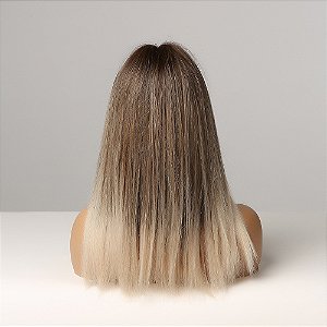 REPOSIÇÂO - wig Lisandra com Ombre no corte Long Bob