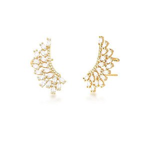 BRINCO EAR CUFF CRAVEJADO DE ZIRCÔNIAS BANHADO A OURO