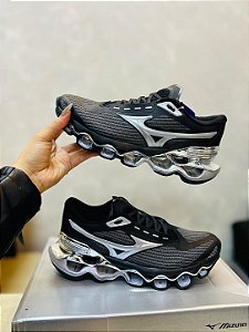 Mizuno Prophecy 15 - edição limitada 15 anos cromado