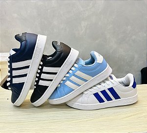 Tênis adidas Court Clássico
