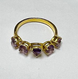 ANEL 5 PEDRAS DE AMETISTA PRATA 950 COM BANHO DE OURO