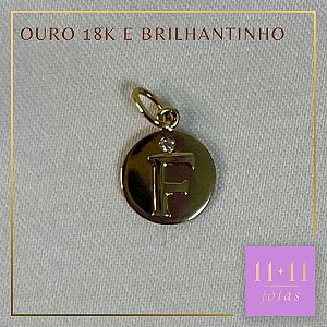 MEDALHINHA COM INICIAIS PERSONALIZADAS OURO 18K