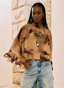 Blusa Fluída Estampada Com Babados