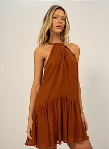 Vestido Curto Com Babado Inferior