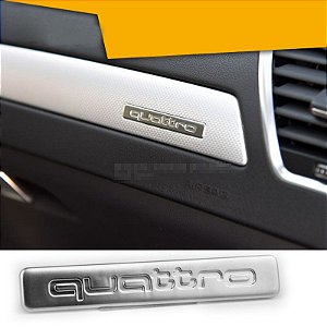 Emblema do Painel Interno Audi Quattro