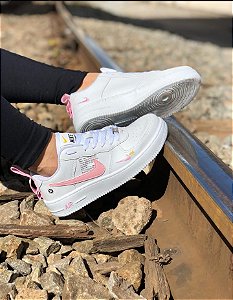 Tênis Nike air force off branco/rosa feminino - Nosso Conceito