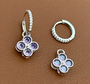 BRINCO 2 EM 1 ARGOLA FLOR TANZANITA LILA