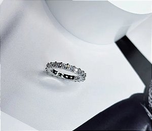 ANEL APARADOR CLASSIC DIAMOND