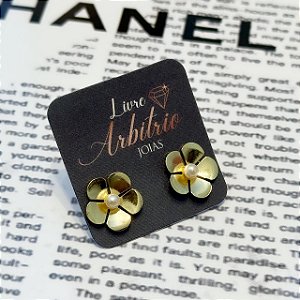 BRINCO DOIS EM UM FLOR COM PÉROLA DOURADO