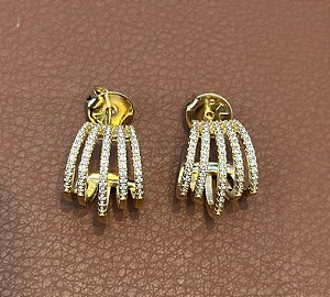 BRINCO MEIA ARGOLA COM ZIRCÔNIAS