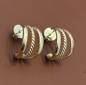 BRINCO MEIA ARGOLA COM 1 FILEIRA TRANÇADA