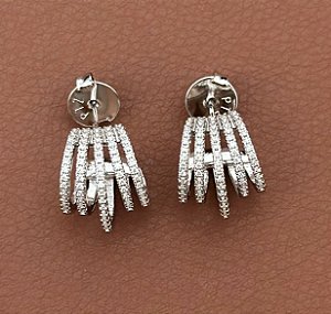 BRINCO MEIA ARGOLA COM ZIRCÔNIAS