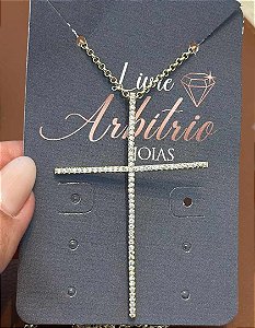 COLAR LONGO CRUCIFIXO CRAVEJADO ZIRCÔNIAS