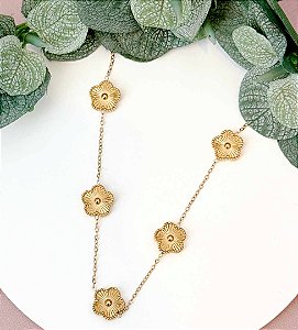 COLAR FLORES TRABALHADAS GOLD INSP - AÇO 316L