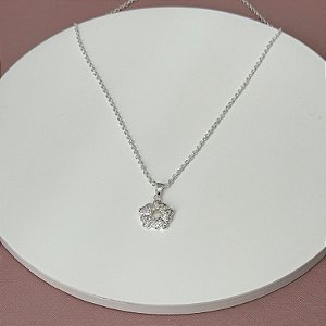 COLAR FLOR CORAÇÕES CRAVEJADO DIAMOND