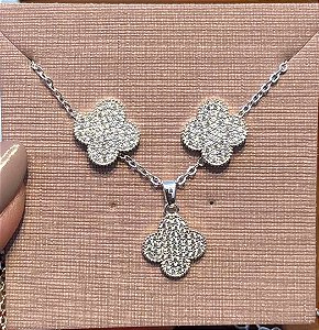 CONJUNTO TREVO CRAVEJADO PRATA