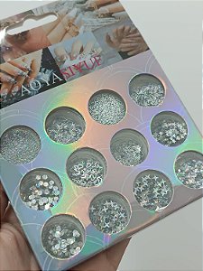 KIT COM 12 DECORAÇÕES SORTIDAS- PRATA