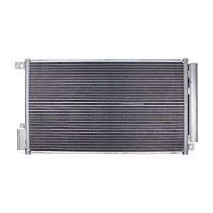 Condensador de Ar Condicionado Fiat Punto 14 8 Válvulas