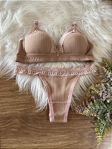DUPLICADO - Conjunto clássico lingerie Calcinha Grande Com Renda
