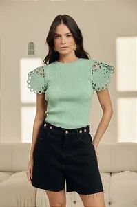 BLUSA MALHA DE TRICOT C/ MANGA RENDADA