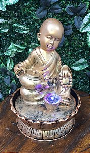 Fonte Monge M (luzes Chakras)