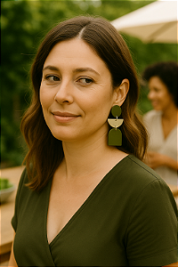 Maxi Brincos Verde Musgo Curva Livre