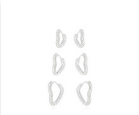 Brinco Trio Coração Micro Zircônia Rádio Branco