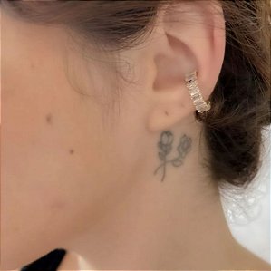 Piercing Encaixe Zircônias - Dourado - Antialérgico