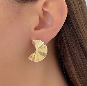 Brinco Leque - Dourado Menor - Antialérgico