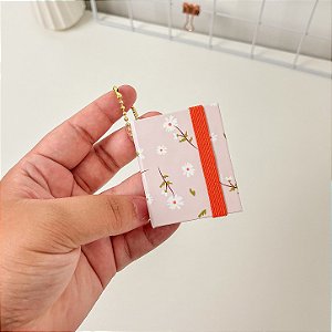 Mini Bloco de Notas Chaveiro post It - Margaridas
