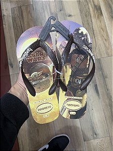Havaianas Star Wars - bebê yoda