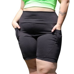 Bermuda Fitness Plus Size Com Bolsos Laterais