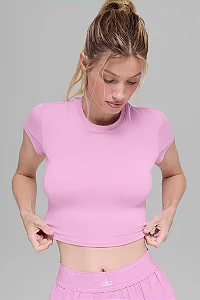 ALO - Alosoft Crop Finesse Short Sleeve - Candy Heart Pink - (TAM P)
