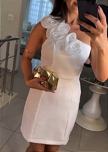 Vestido nula manga com flor