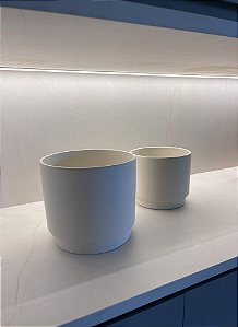 COMPOSIÇÃO DE CACHEPÔS LECCE - OFF