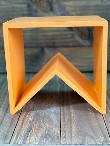 Suporte para Doces em Madeira Bandeirinha Rústico Laranja - 20cm x 20cm - Rizzo