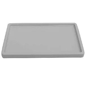 Bandeja Retangular 30x18cm Cinza - 01 unidade - Só Boleiras - Rizzo Embalagens
